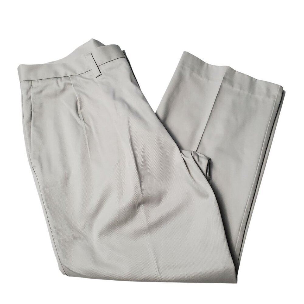 Dockers Khaki Dress Pants Mens 36x29 Pleated Classic Fit Beige Business